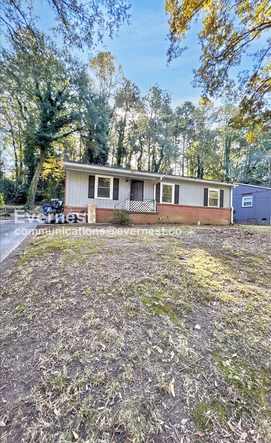 Photo - 333 Argus Cir NW