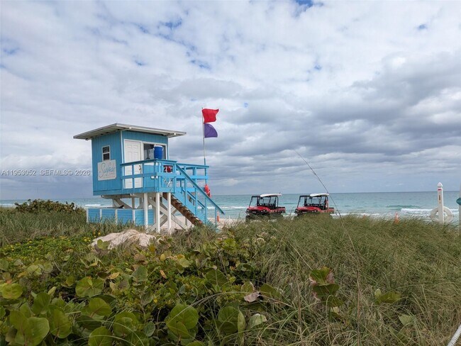 Photo - 9341 Collins Ave Unidad 503