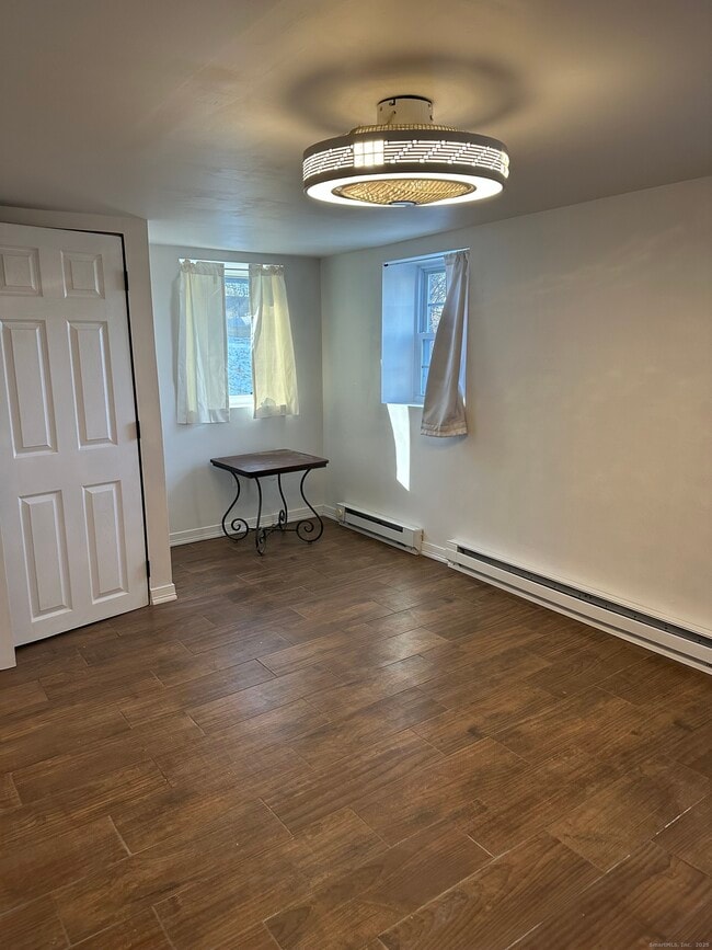 Photo - 11 Mead Ln Unidad C