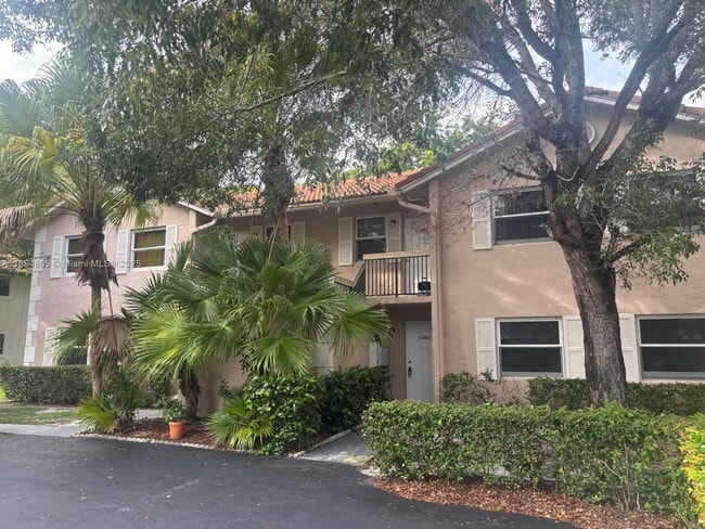Building Photo - 11501 NW 44th St Unit -