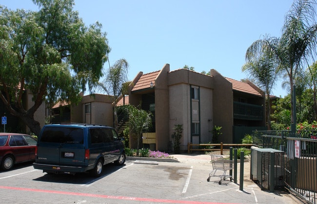 Coronado Del Sol Apartments - Coronado Del Sol Apartments