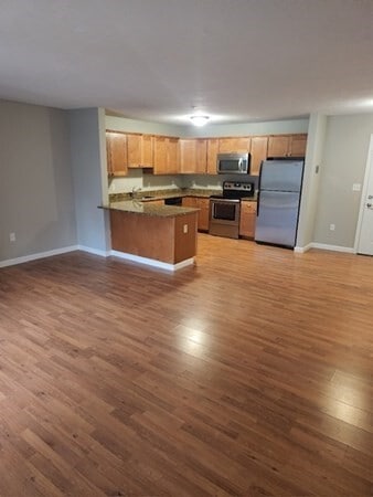 Photo - 670 Bedford St Unit 307