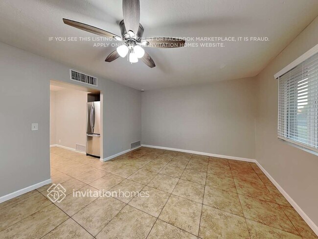 Photo - 141 E Millett Ave