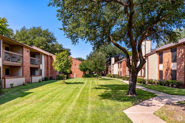 Courtyard and Walkway