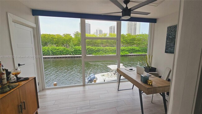Building Photo - 3745 NE 171 St Unit 75 Rental