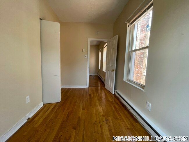 Photo - 896 Huntington Ave Unit 8