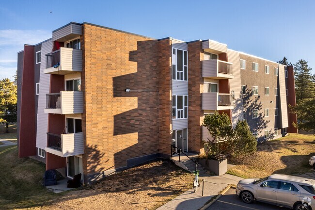 Building Photo - Park Place South