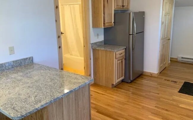 Photo - 72 Russell St