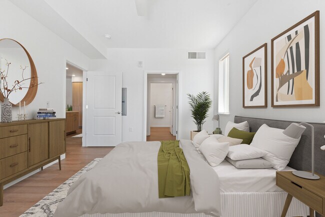 Photo - Verdell Pointe