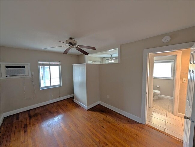 Photo - 520 11th Ave N