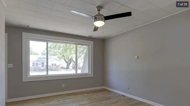 Photo - 319 N St Paul St