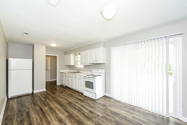 Photo - 103 Gardenia St