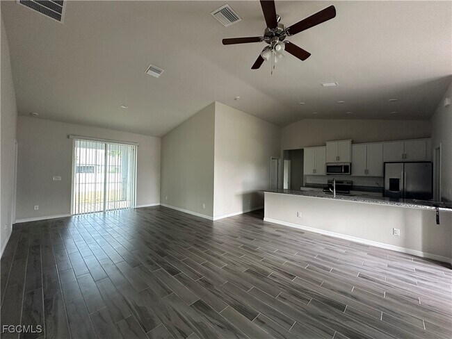 Photo - 1717 NW 6th Ave