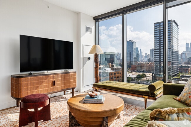 2BR, 2BA - 975SF - Living Room