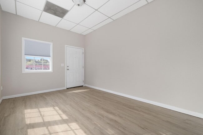 2908 Bloomingdale Rd Unit 1