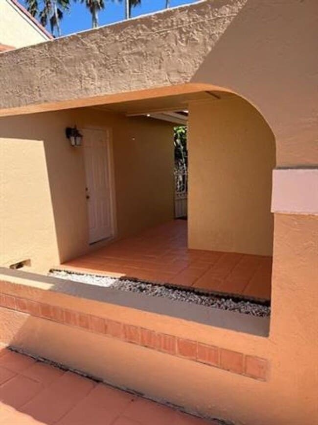 Photo - 1311 Seagrape Cir