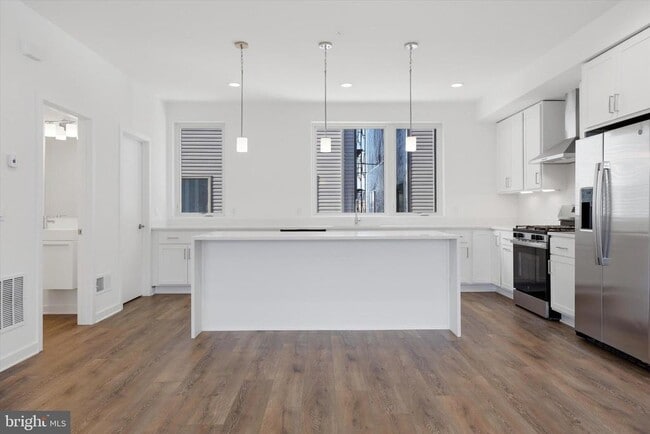 Photo - 3016 S Northbank Pl