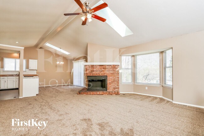 4231 River Oaks Dr