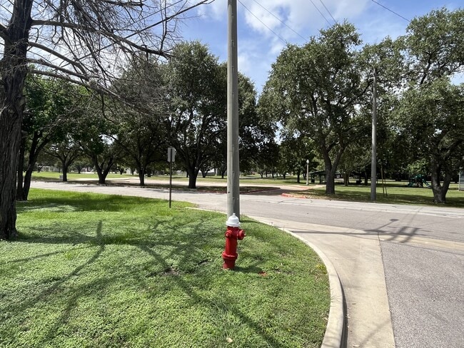 Photo - 500 Brooks Ave