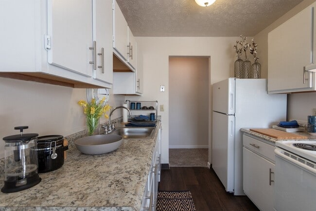 Photo - Fairfield Pointe