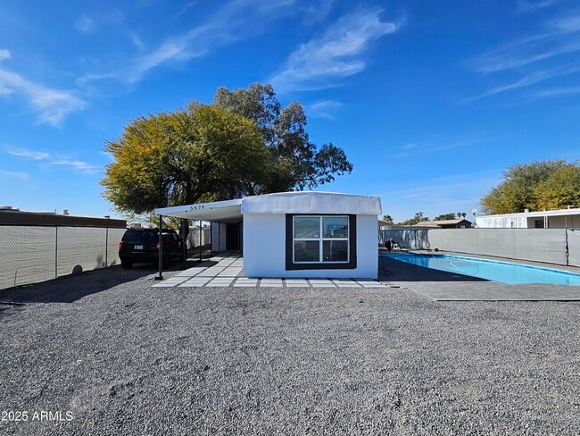 Photo - 5676 N Fairoak Ln