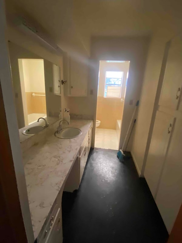 Photo - 575 Bison Rd