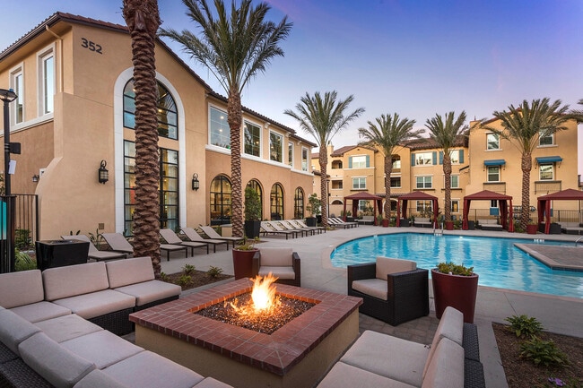 Resort-style pool and cabanas