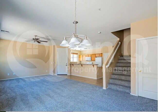 Photo - 1330 S Aaron