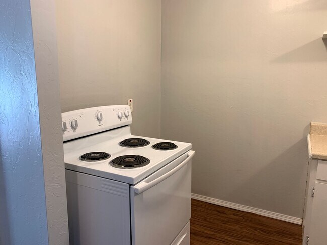 Photo - Nice 2 Bed 2 Bath Home near downtown!