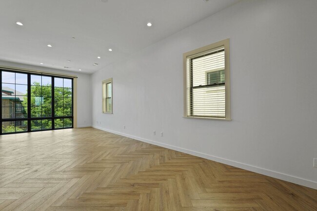 Photo - The 912 Building C Unit Building C -  2