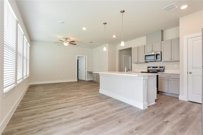 Photo - 360 Whiteheart Dr