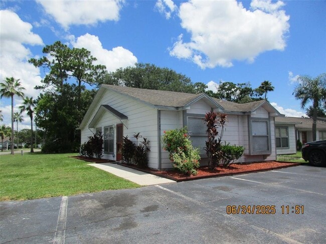Photo - 3125 Wickham Ave
