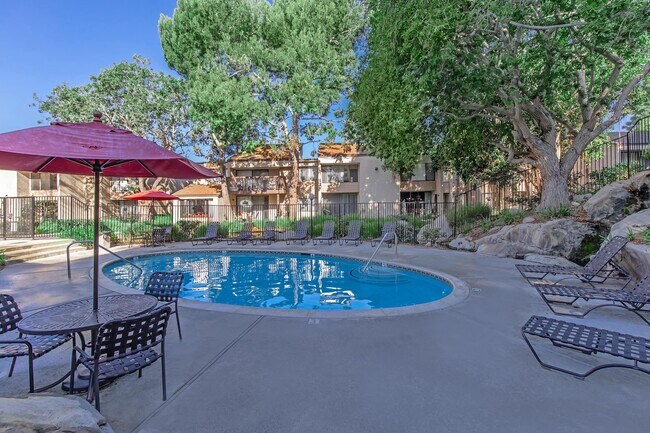 Photo - Huntington Lakes Apartments