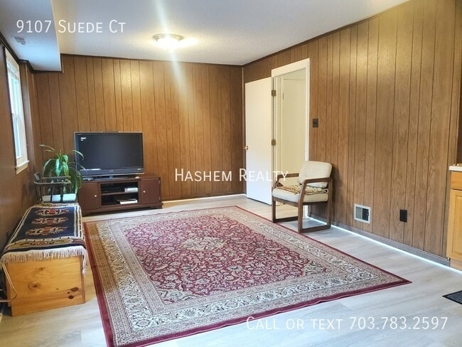 Photo - Spacious 1 Bedroom Basement Rental with Pr...