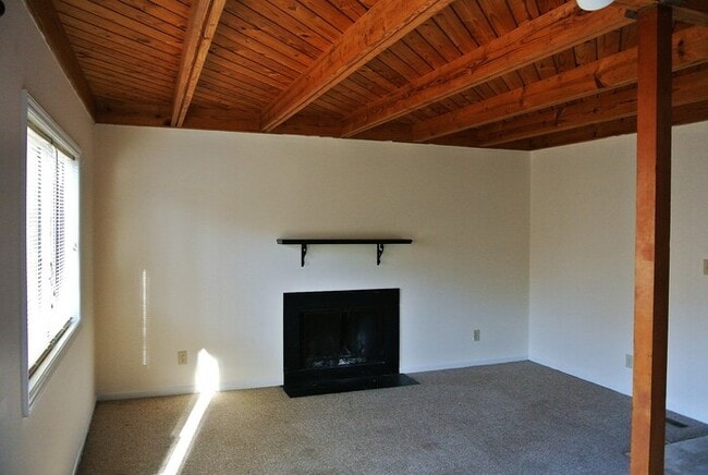 216-A Green St
