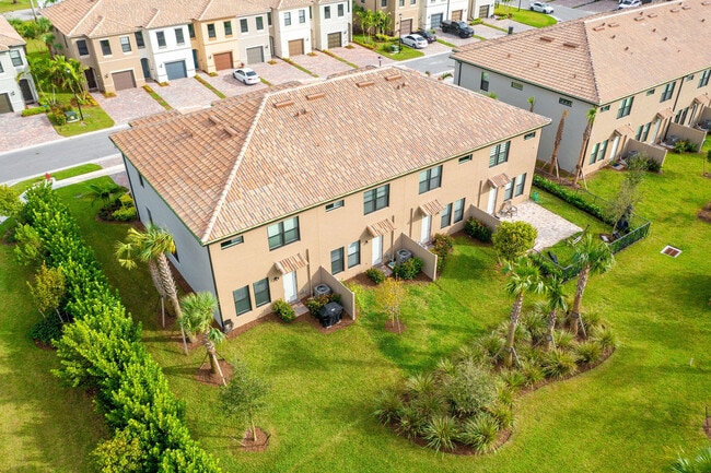 Photo - 4819 Indio Trl