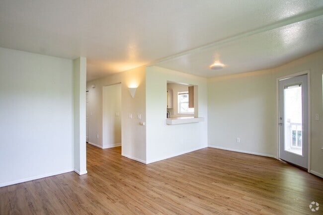 Building Photo - Bright & Spacious 2-Bed/2 Bath with W/D, D... Unit 235-02 Rental
