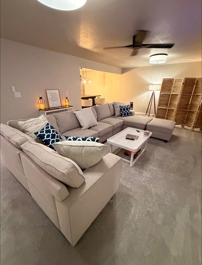 Photo - 4434 Honey Bee Rdg Unidad Lower Level