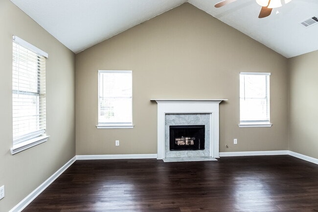 Photo - 505 Horseshoe Cir