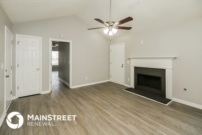 Photo - 358 Autumn Lake Dr