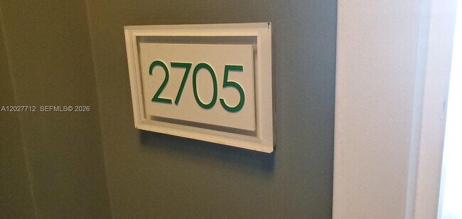 Photo - 90 SW 3rd St Unit 2705