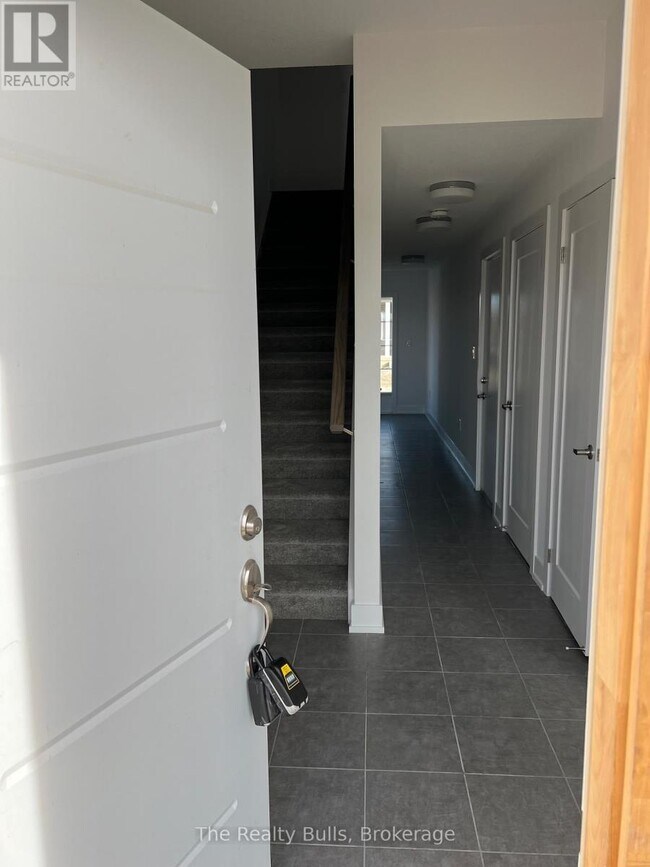 Photo - 30 Balladry Blvd.