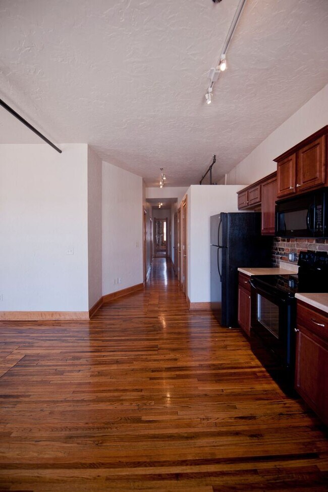 Photo - Park Central Lofts 301 Unidad PC 301