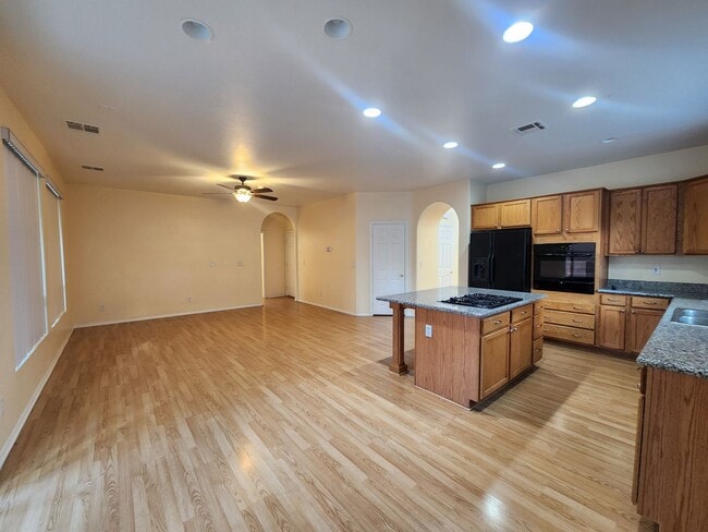 Photo - Beautiful open floor plan in Gated Summerlin Community