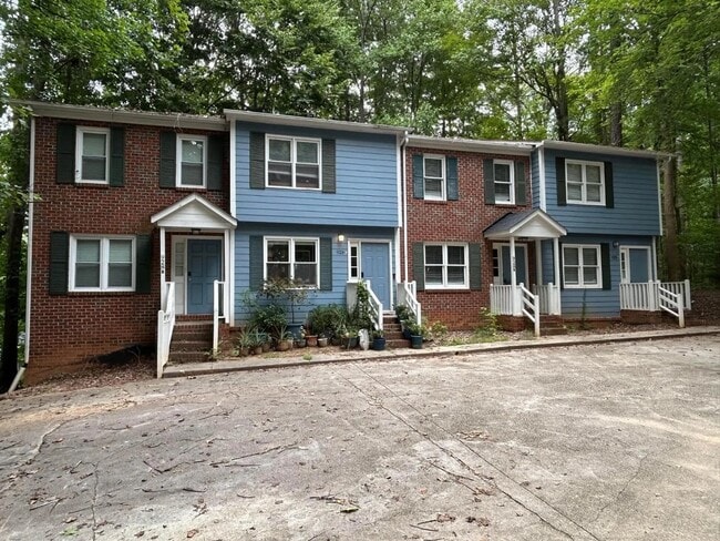 928 Hearthridge Ct Unit B