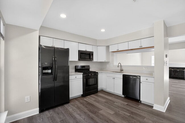 Photo - 2736 Albermarle Pl