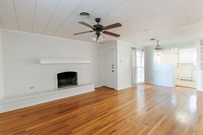 Photo - 3-Bedroom Near Texas Tech - Pre-leasing Now for August 2026