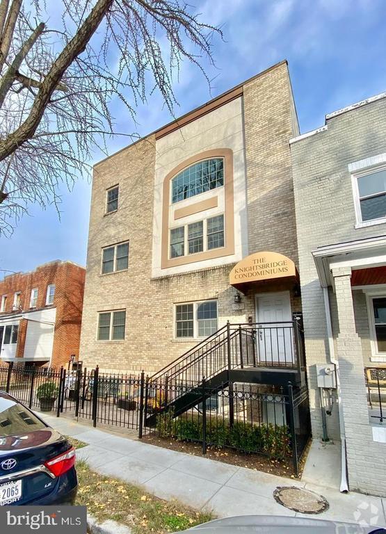 Building Photo - 1630 Rosedale St NE Unit 2 Rental