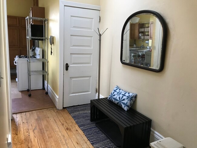 2nd floor hallway looking toward kitchen (east) - 3284 Dawson Street Unit Apartment 2
