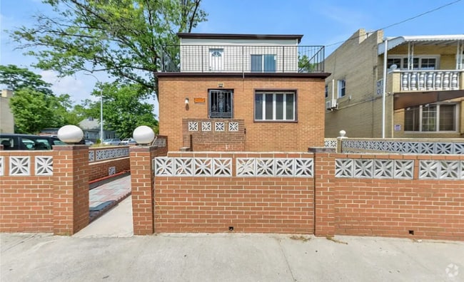 Building Photo - 144-01-144-77 77th Ave Rental